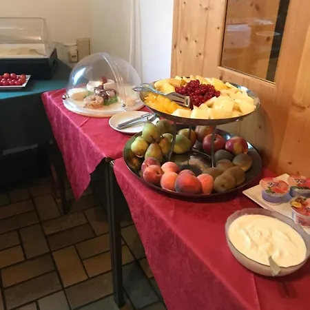 Ferienwohnung Gasthof Lowen Lägenhet *
