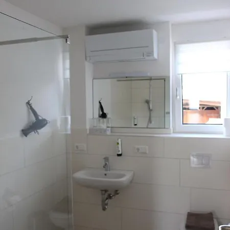 Ferienwohnung Gasthof Lowen Lägenhet
